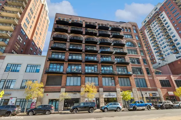 1503 S State Street #808, Chicago, IL 60605
