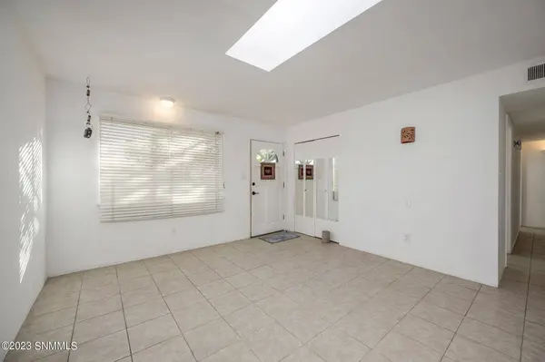 1809 Flora CIR, Las Cruces, NM 88001