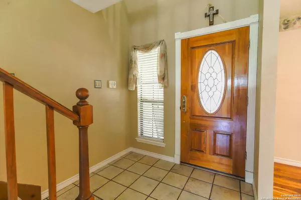 11211 FOREST NIGHT, Live Oak, TX 78233-4800