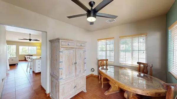 1550 E Granvia Valmonte, Palm Springs, CA 92262