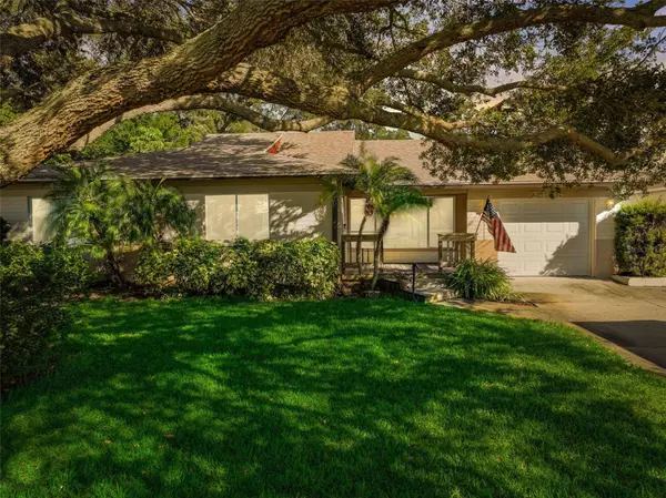 2415 52ND ST N, St Petersburg, FL 33710