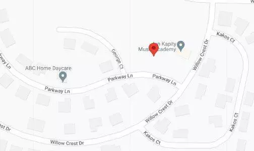 3800 PARKWAY Lane, Zion, IL 60099