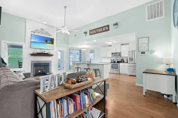 1379 Freedom Dr, Clarksville, TN 37042