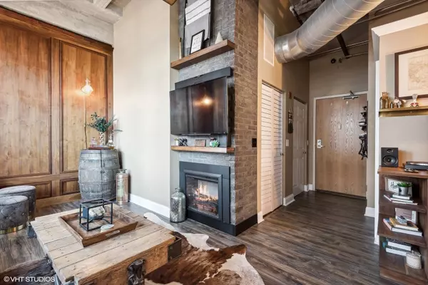 1503 S State Street #808, Chicago, IL 60605