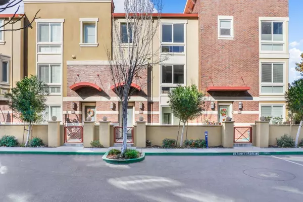 6653 Tralee Village DR, Dublin, CA 94568