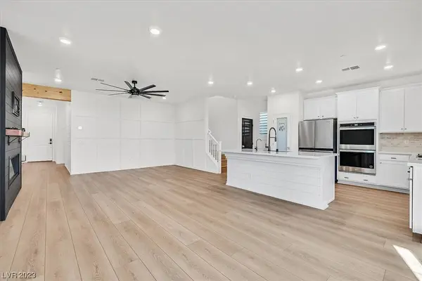 336 Coastal Redwood Street, Las Vegas, NV 89138