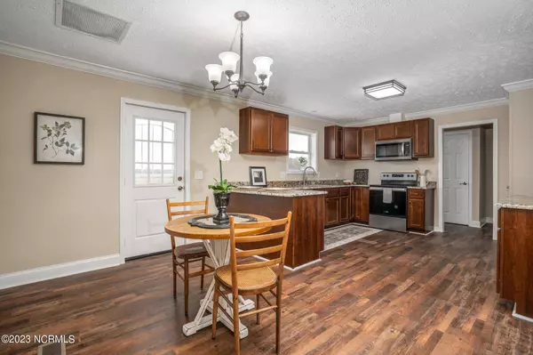 11299 Old 125 Road, Scotland Neck, NC 27874