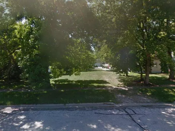 2924 Gilead Avenue, Zion, IL 60099