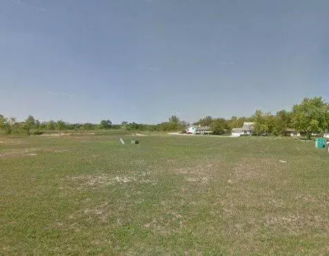 3800 PARKWAY Lane, Zion, IL 60099