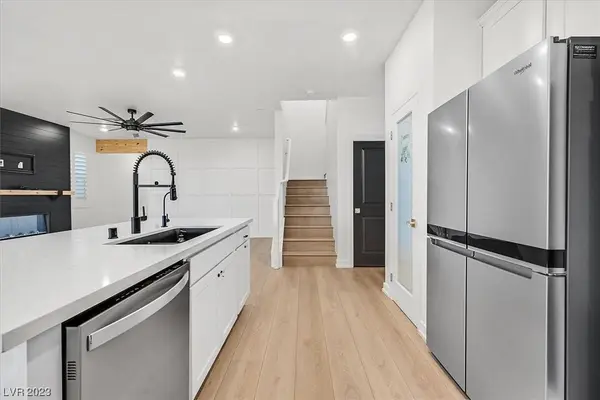 336 Coastal Redwood Street, Las Vegas, NV 89138