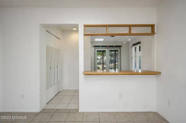 1809 Flora CIR, Las Cruces, NM 88001