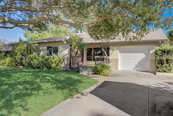 2415 52ND ST N, St Petersburg, FL 33710