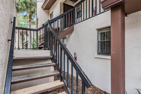 3505 TARPON WOODS BLVD #J408, Palm Harbor, FL 34685