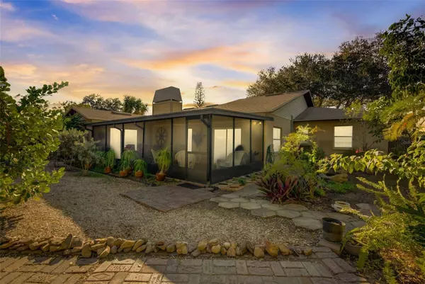 2415 52ND ST N, St Petersburg, FL 33710