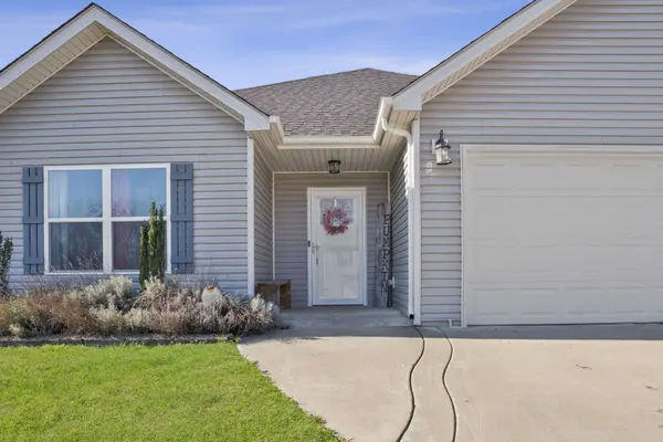 1379 Freedom Dr, Clarksville, TN 37042