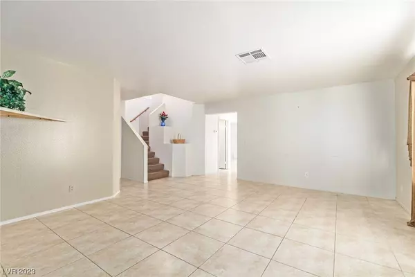 2328 Pine Bluff Court, Las Vegas, NV 89134