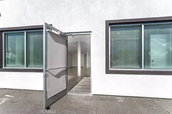 2835 E Artesia BLVD, Long Beach, CA 90805