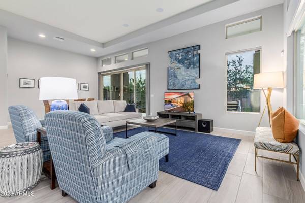 13454 W MINER Trail, Peoria, AZ 85383