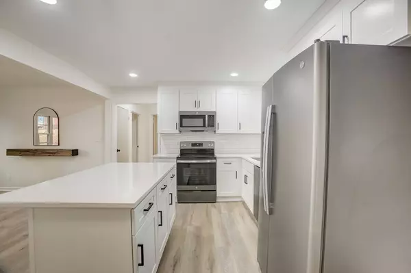 1408 Cumberland Heights Rd, Clarksville, TN 37040