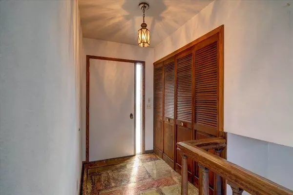 5318 Frosty Lane, Madison, WI 53705