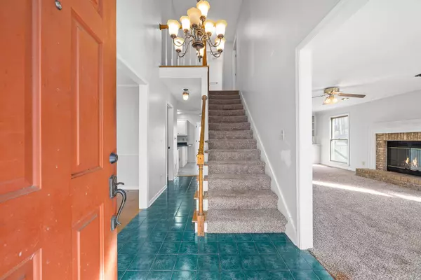 2701 Wakefield Dr, Clarksville, TN 37043