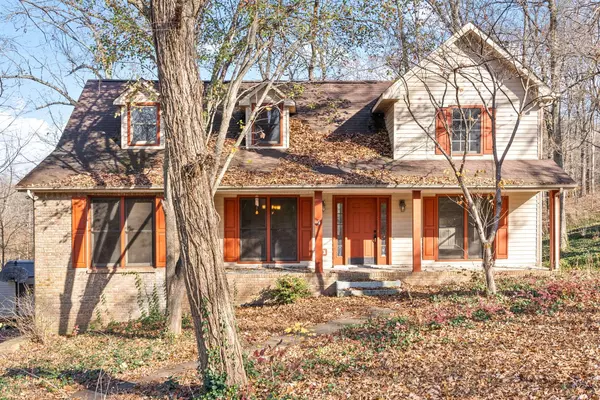 2701 Wakefield Dr, Clarksville, TN 37043