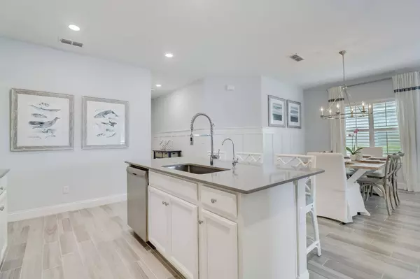 15227 Venosa Cir, Jacksonville, FL 32258