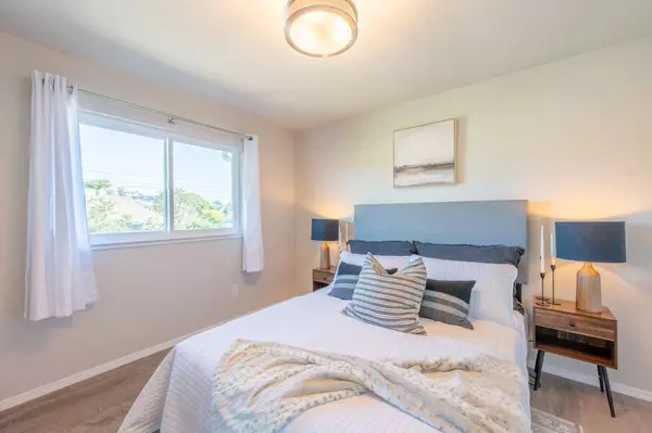 1190 7th ST, Monterey, CA 93940