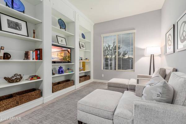 13454 W MINER Trail, Peoria, AZ 85383