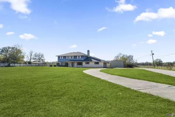 16153 JOE SEVARIO RD, Prairieville, LA 70769