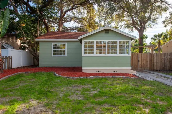 4950 16TH AVE N, St Petersburg, FL 33710