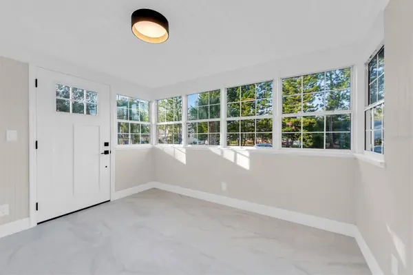 4950 16TH AVE N, St Petersburg, FL 33710