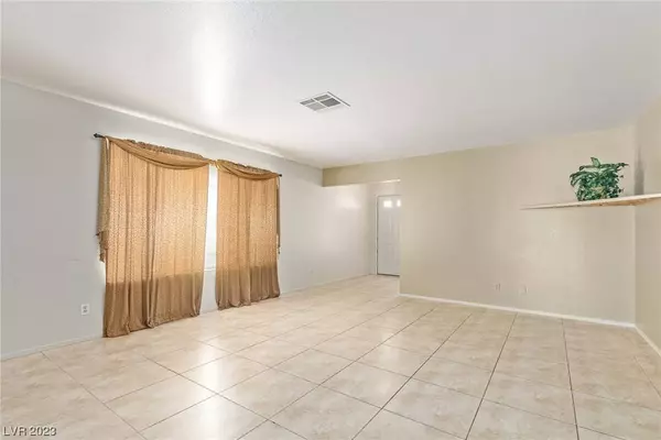 2328 Pine Bluff Court, Las Vegas, NV 89134