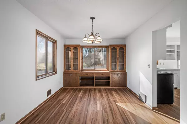 9029 46th AVE N, New Hope, MN 55428