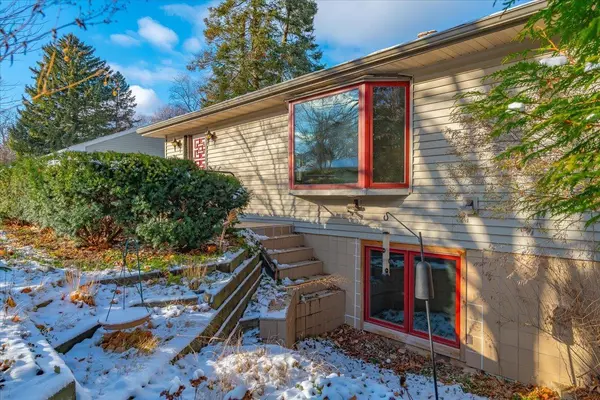 5318 Frosty Lane, Madison, WI 53705