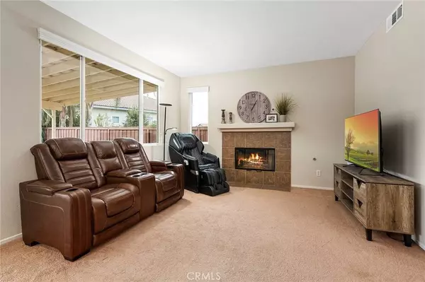 29624 Castlewood DR, Menifee, CA 92584