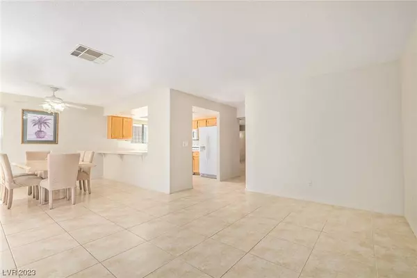 2328 Pine Bluff Court, Las Vegas, NV 89134