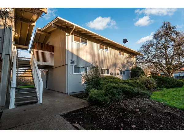 1569 GARFIELD PL, Eugene, OR 97402