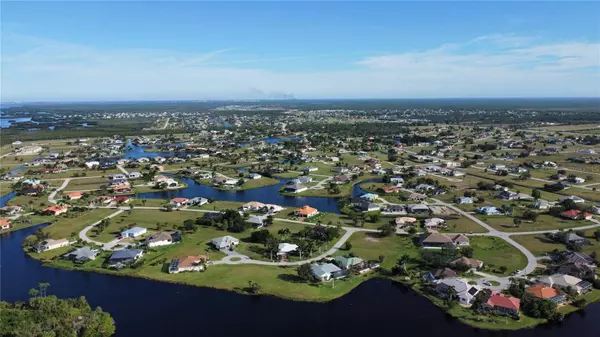 17143 CAPE HORN BLVD, Punta Gorda, FL 33955
