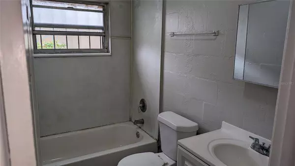 813 BENTLEY ST, Orlando, FL 32805