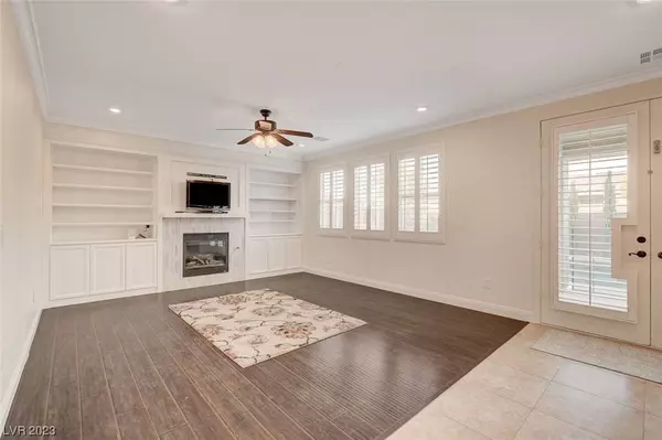 10478 Smokewood Road, Las Vegas, NV 89135