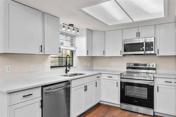 39320 ROYAL TRAILS RD, Eustis, FL 32736