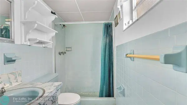 9163 NW 25th Ct, Sunrise, FL 33322