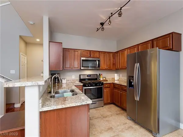 10538 Gold Shadow Avenue #0, Las Vegas, NV 89129