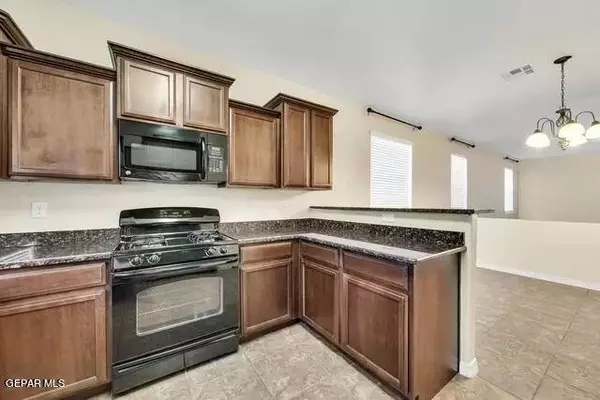 2209 Morning Mist Place, El Paso, TX 79938