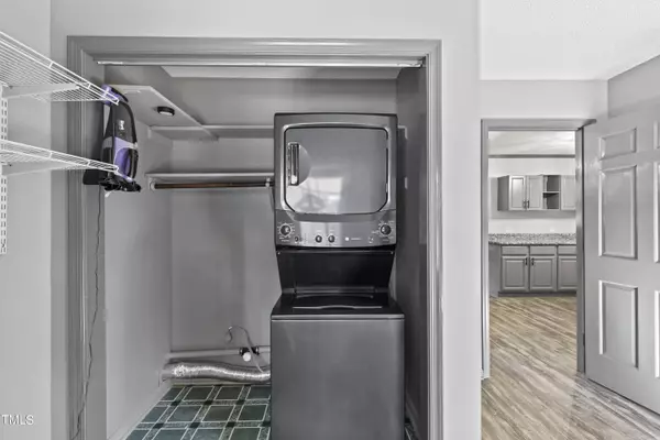 100 Albury, Durham, NC 27712