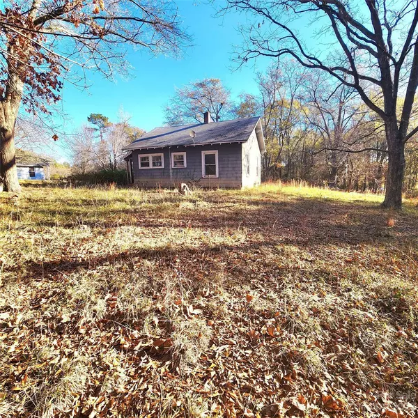 153 Hilltop DR, Mooresboro, NC 28114