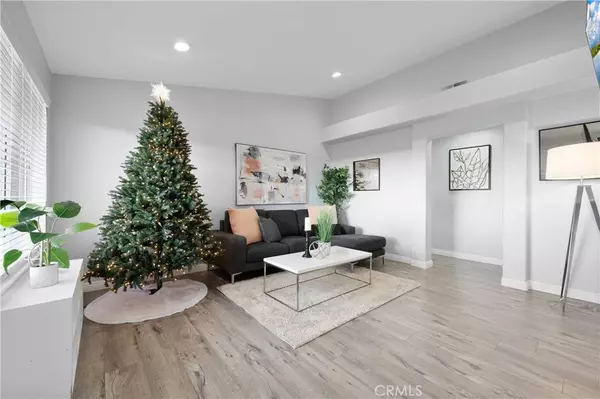 13 Blue Oak #80, Rancho Santa Margarita, CA 92688