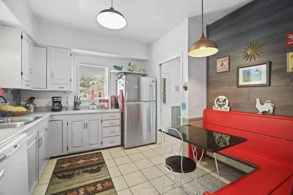 11125 Battle Creek Highway, Bellevue, MI 49021