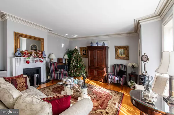 251 CHEROKEE ST, Bethlehem, PA 18015